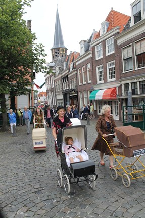 Grotefoto-YQCSFTJ8