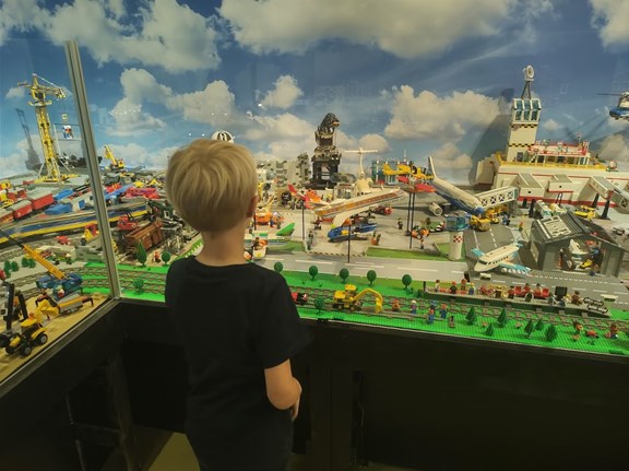 LEGO diorama in Museum 20e Eeuw 2023 d